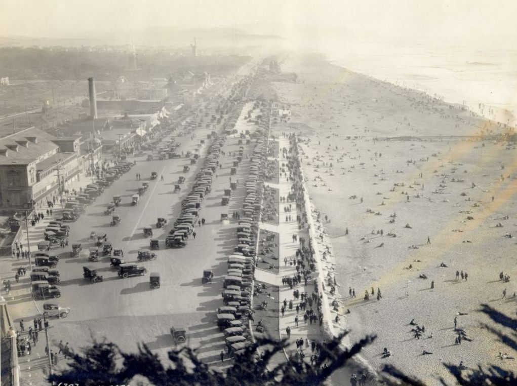 Great Highway - Ocean Beach Esplanade, Winter Scene in 1920.