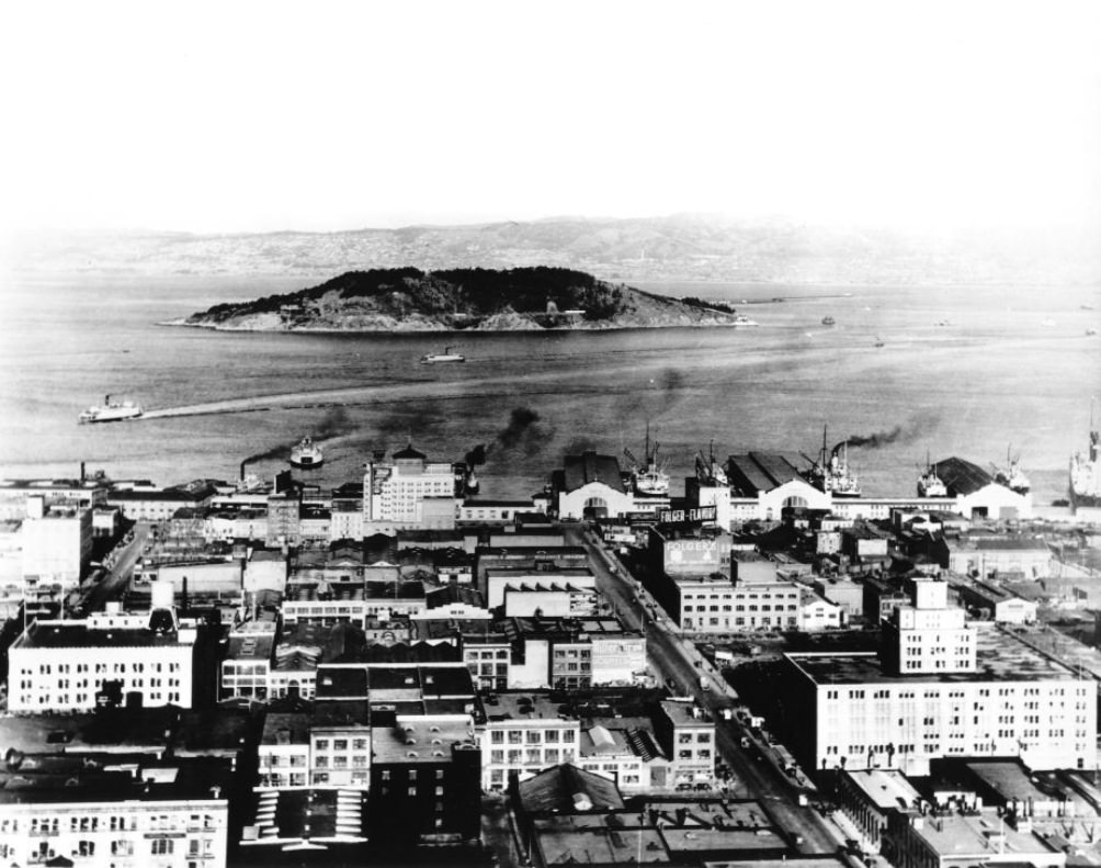 View of waterfront and Yerba Buena Island in the 1920s.