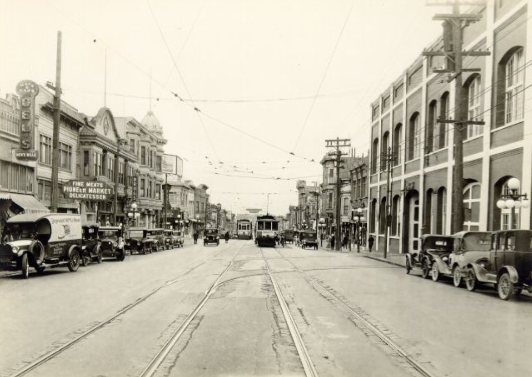 Mission Street, between 29th and 30th in 1928.