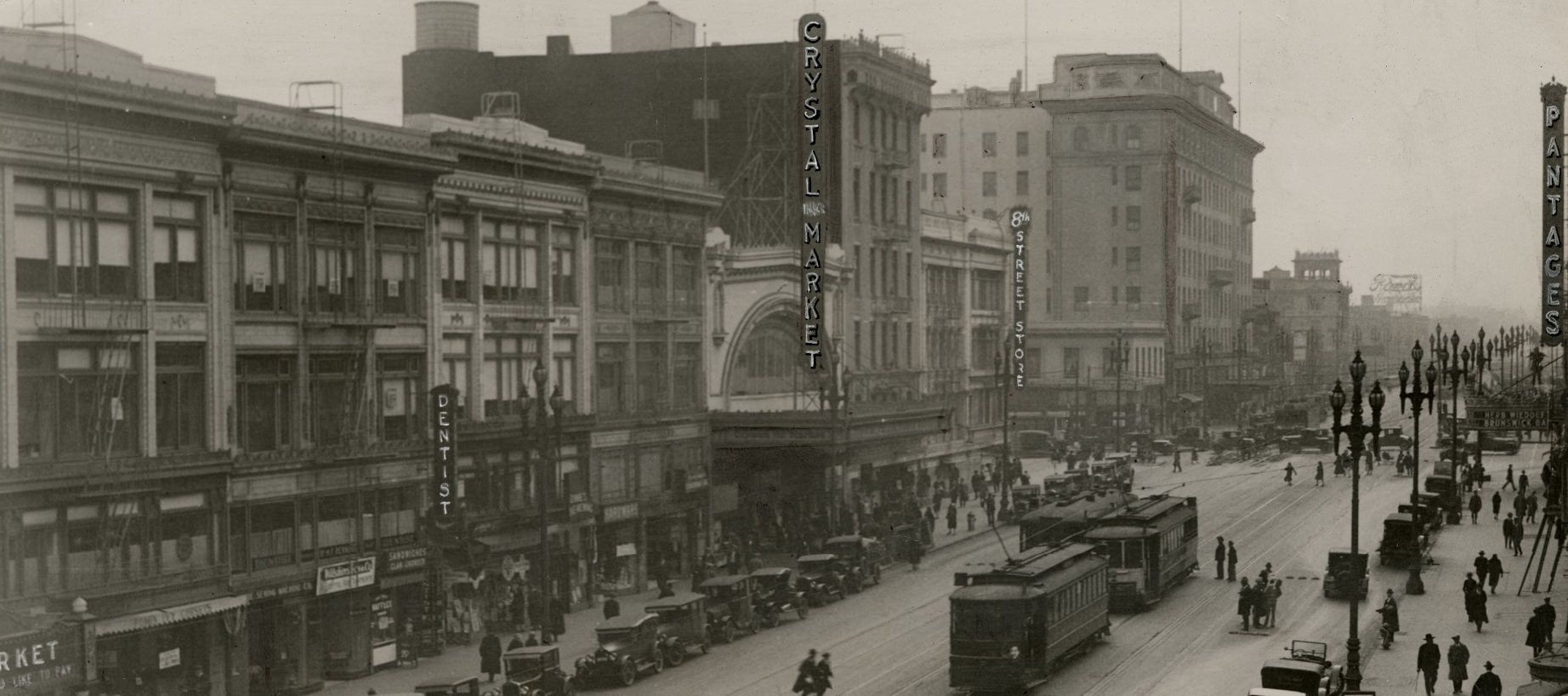 Market and 8th Street in 1927.