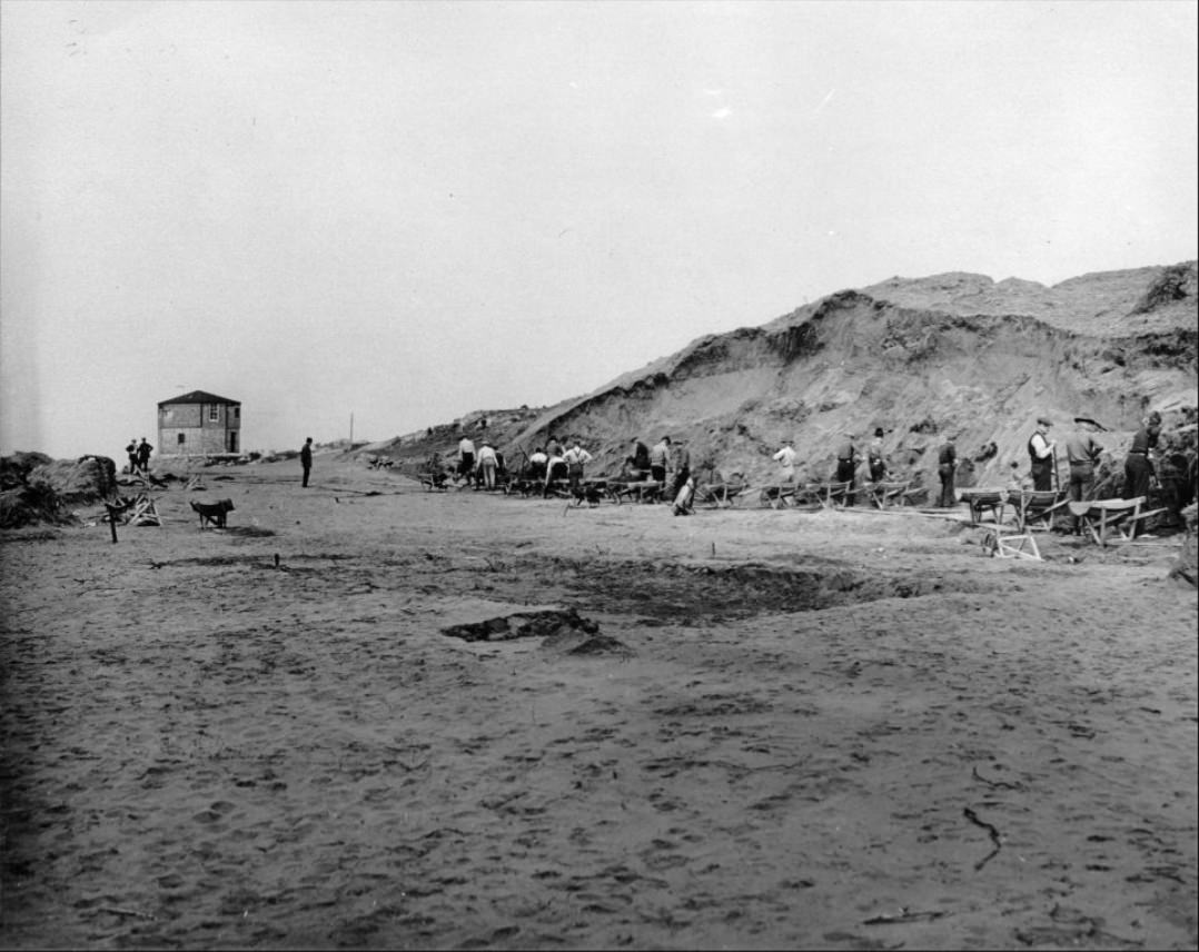 Men working on Harding Blvd. at Lands End in the 1920s.