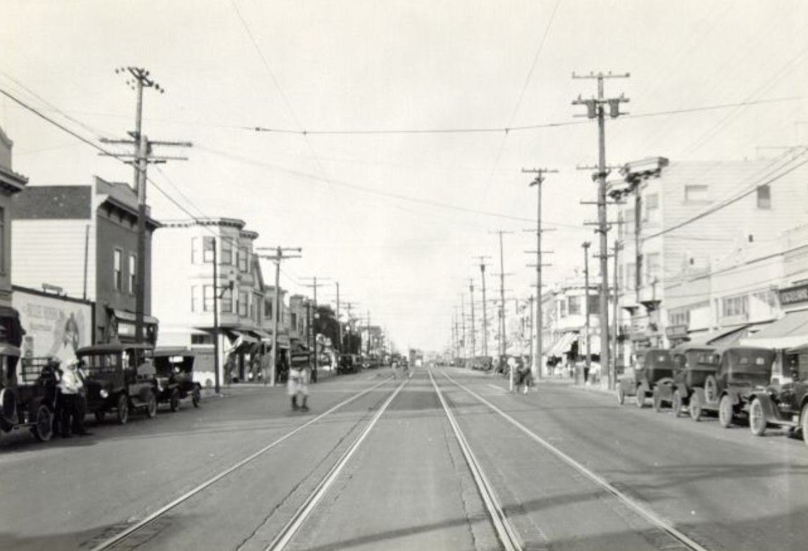 Mission Street near Brazil in 1925.