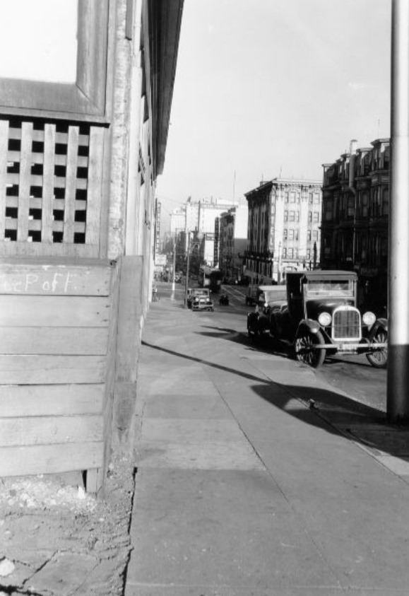 Geary Street between Van Ness and Franklin Street, 1934