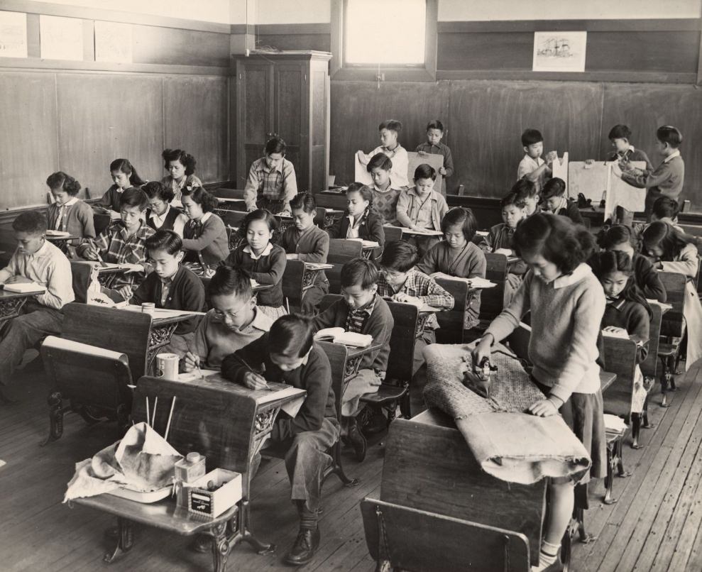 Arts and crafts class at an unidentified school in the 1930s