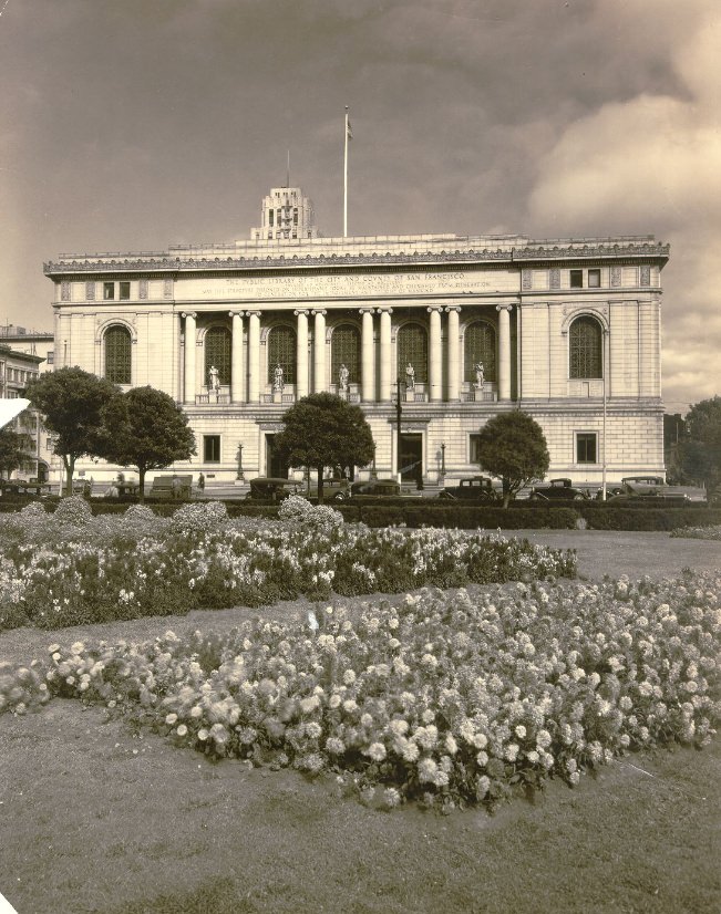 Frontal view of Main Library exterior in the 1930s