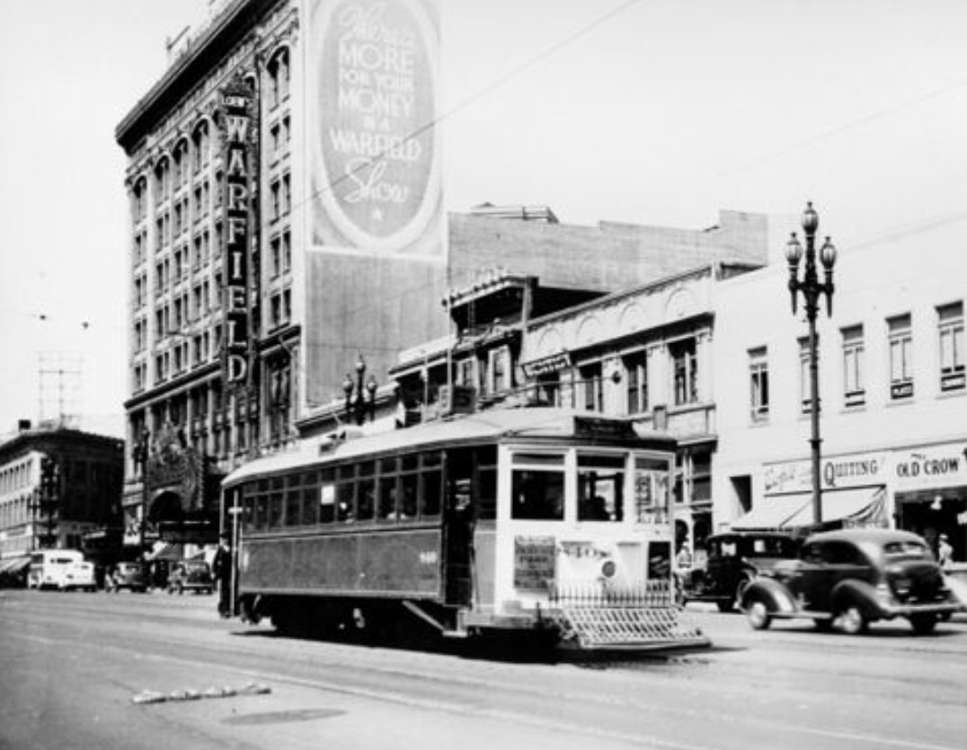 Streetcar on Market Street between Taylor and Mason streets in the 1930s