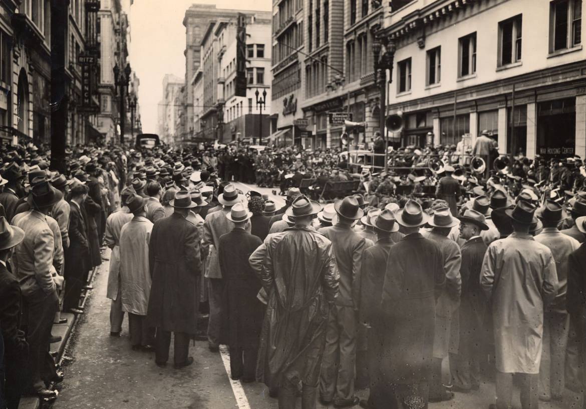 National Housing Week gathering on Post Street between Market and Kearny, 1943