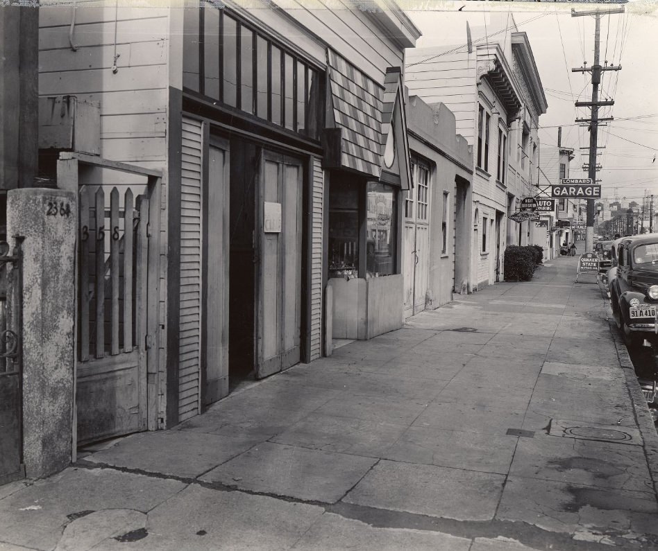 2300 block of Lombard Street, 1940