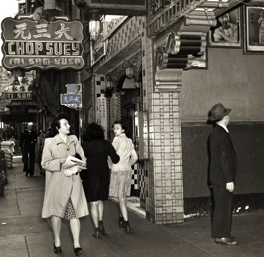 Grant Avenue in Chinatown, 1944