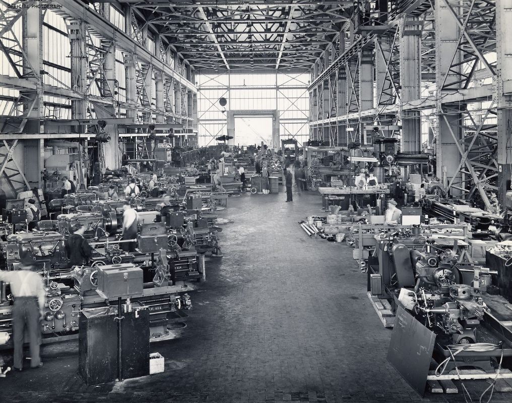 One bay of the inside machine shop at Naval Drydocks, Hunter's Point, 1943