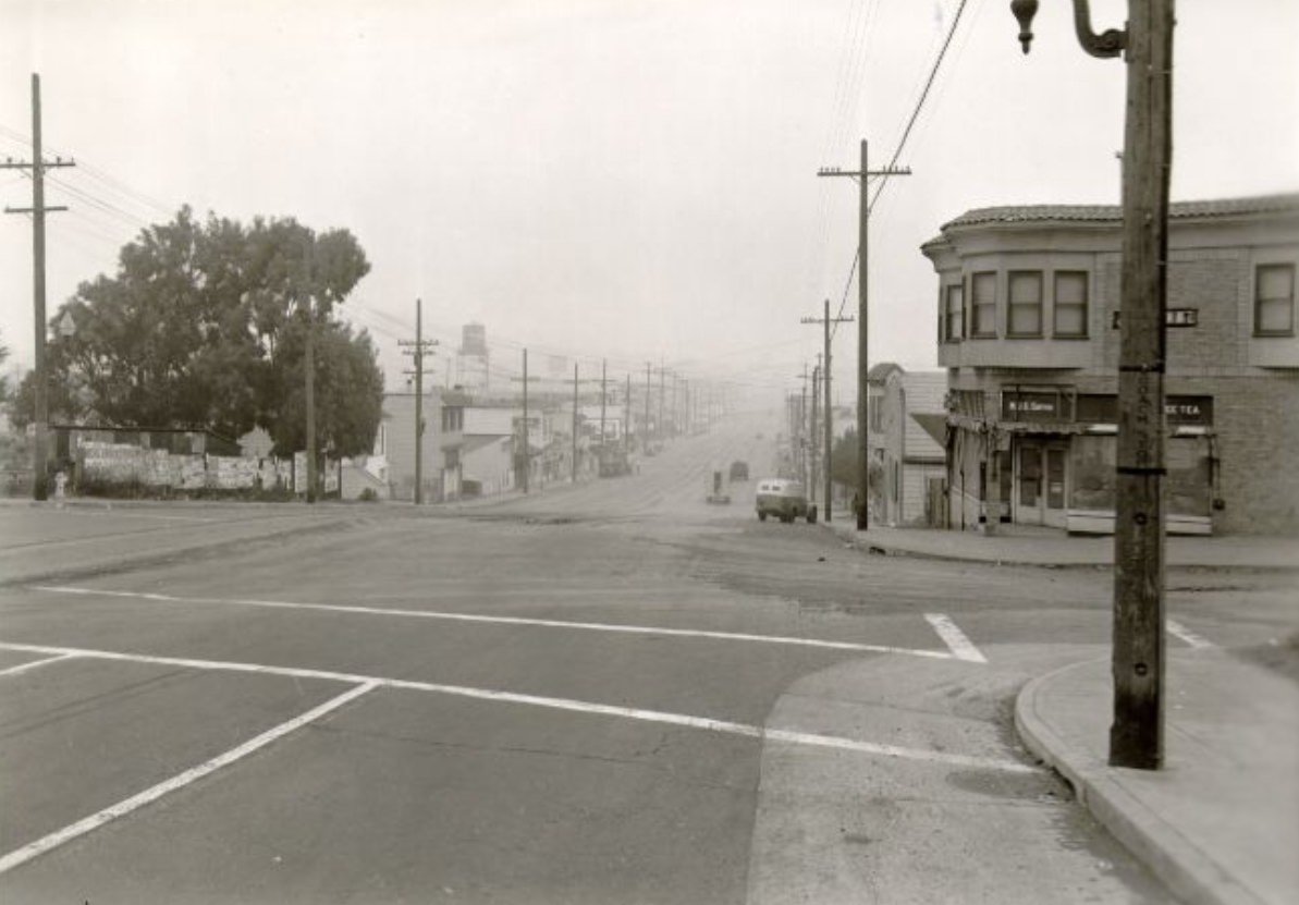 Third Street at Jamestown, 1943