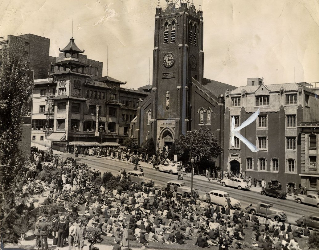 Crowd outside St. Mary's Church for Good Friday services, 1944