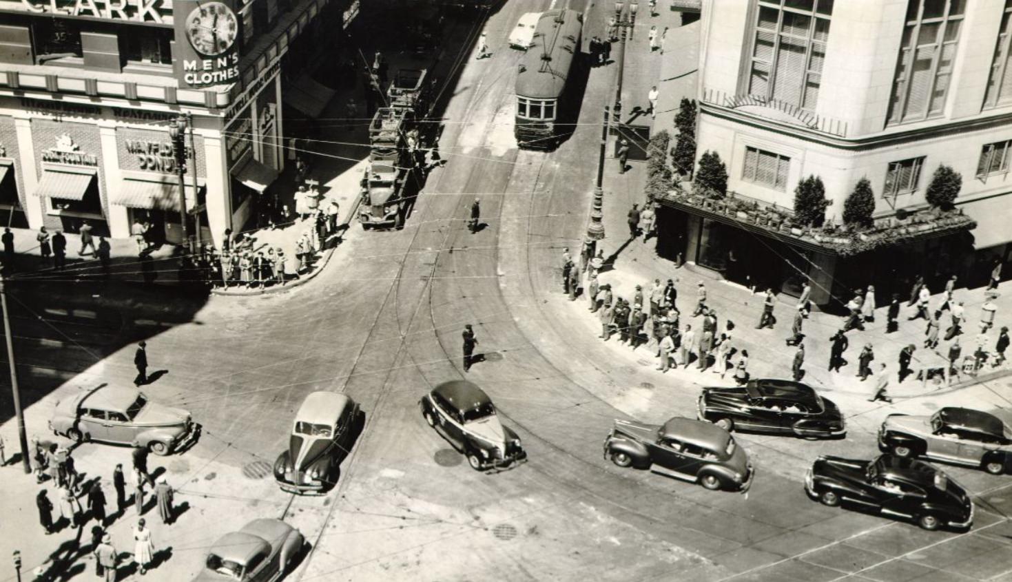 Intersection of Market, Fourth, Stockton, and Ellis streets, 1947