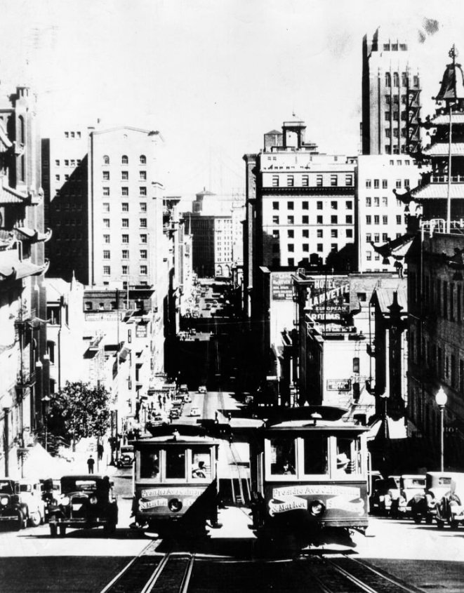 Two cable cars on California Street, 1941