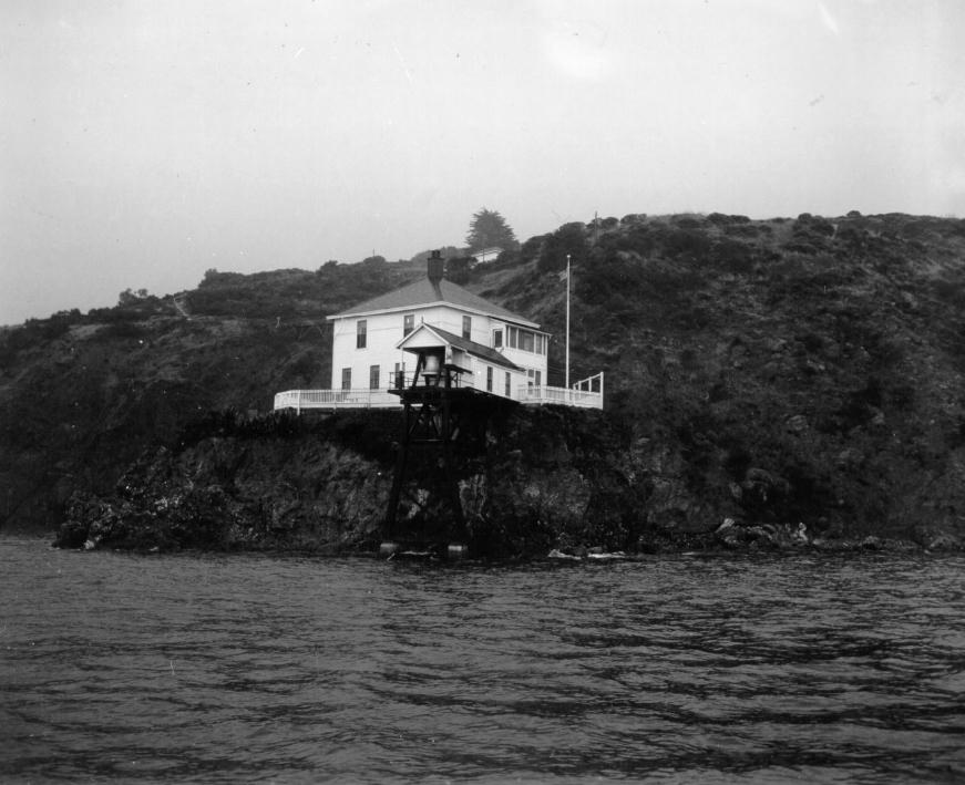 Angel Island lighthouse by Fort Knox, 1946