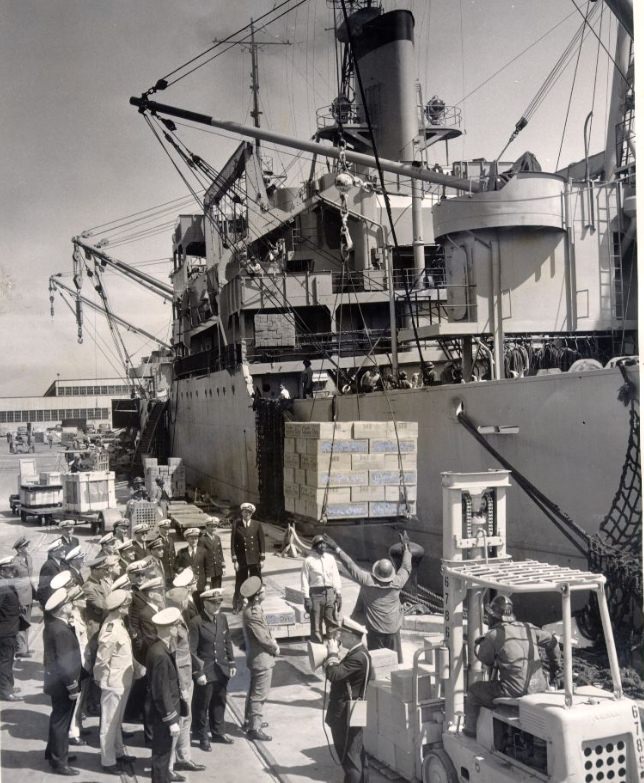 Cargo Handling School officers at the Naval Supply Center in Oakland, 1948