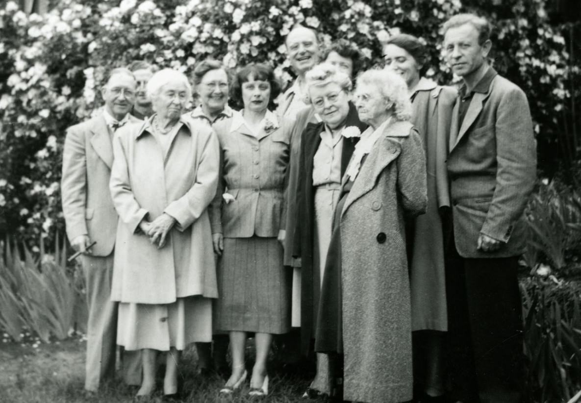 Community Music Center faculty and friends, 1940s