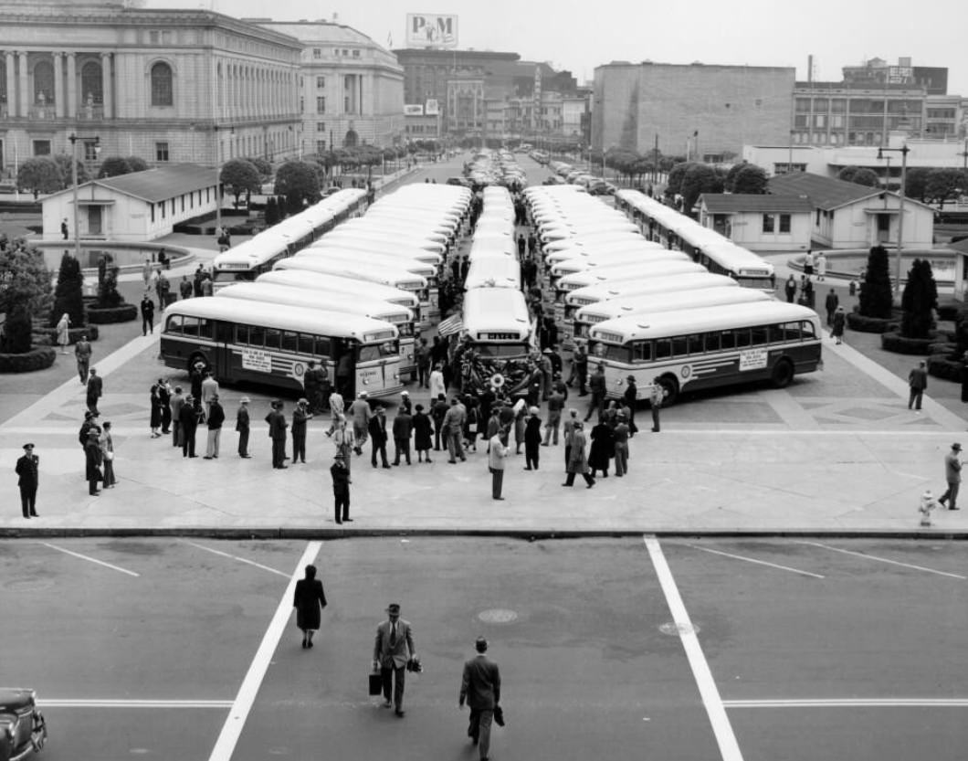 Buses gathered in the Civic Center across from City Hall, 1940s