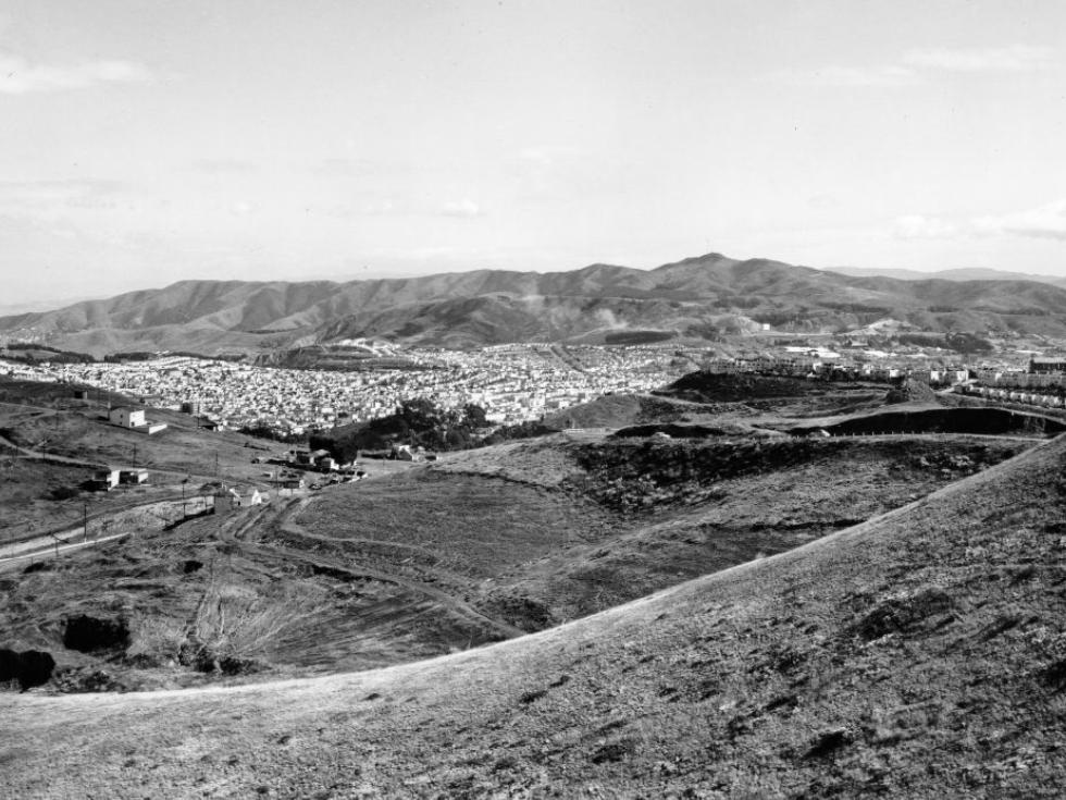 San Francisco looking south from Twin Peaks Blvd, circa 1957.