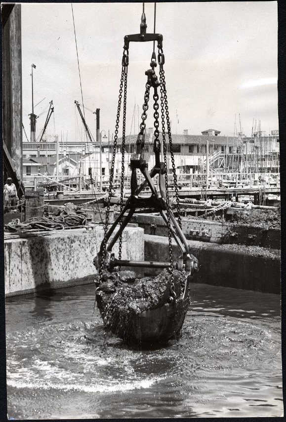 Dredge bucket operation at Fisherman's Wharf, 1951.