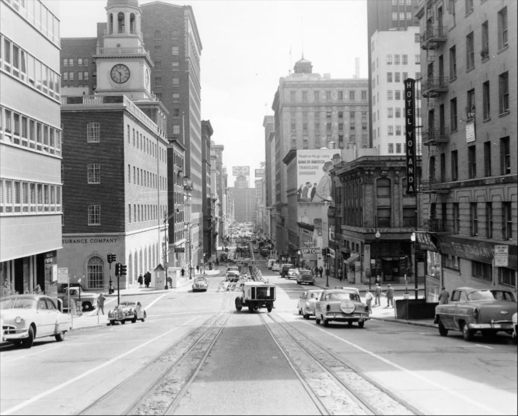 View west on California Street west of Kearny, 1957.