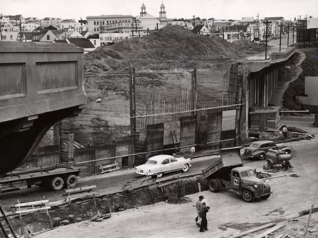 Demolition of the Mission Viaduct over Alemany Boulevard, 1951.