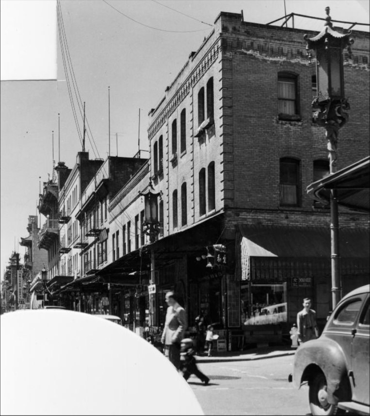 Chinatown on Grant Avenue, 1952.