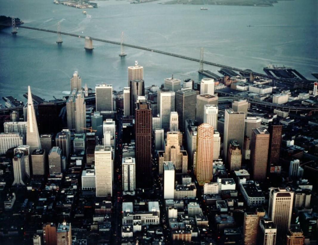 Aerial view of downtown San Francisco, 1984.