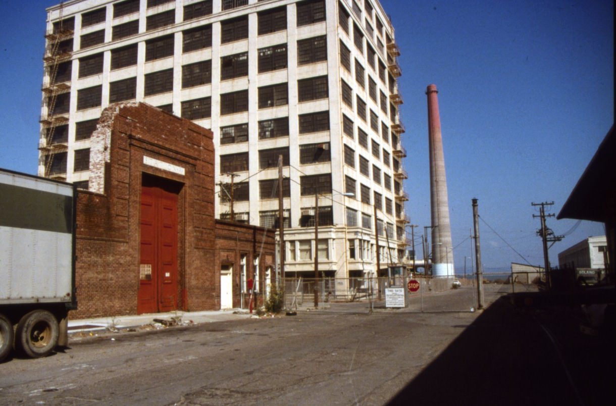 23rd Street at Illinois, looking east, 1988.