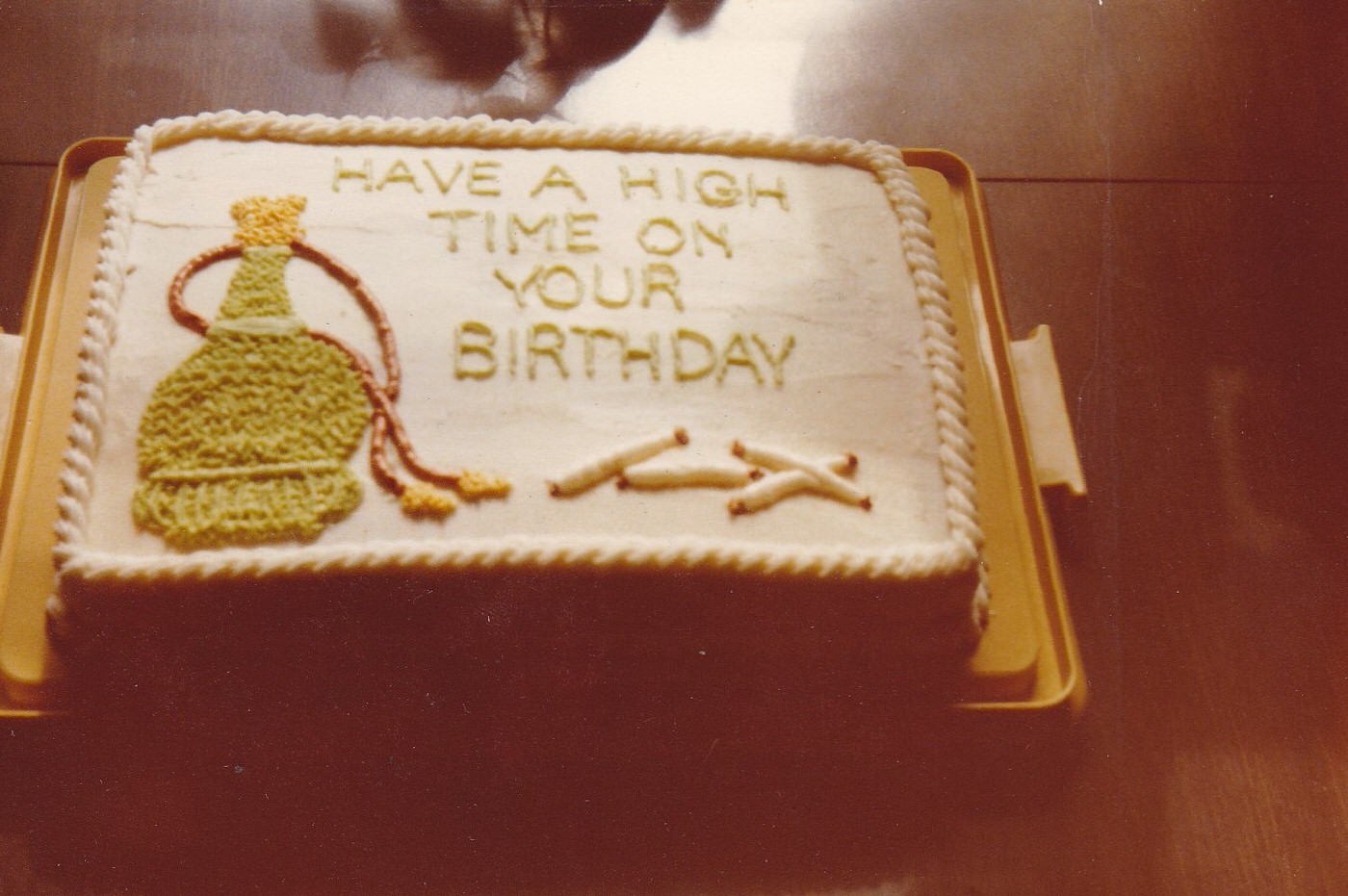 A Slice of Time: Vintage Photos of Birthday Cakes Through the Years