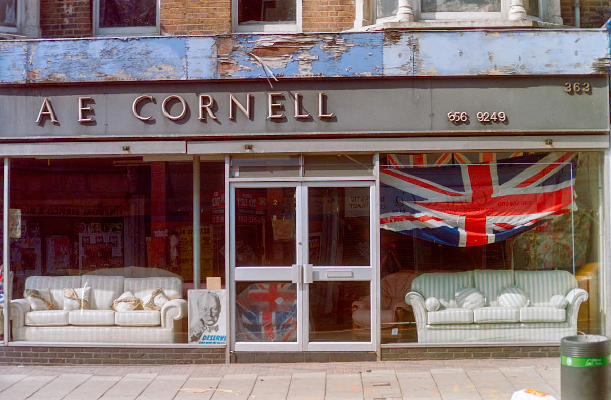 A E Cornell, Furniture, 363, High Rd, Leyton, Waltham Forest, 1994