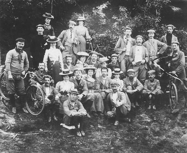 Waratah Rovers Bicycle Club on tour. Sydney - Campbelltown - Appin - Bulli - South Coast. Photo taken at Picton, 1900.