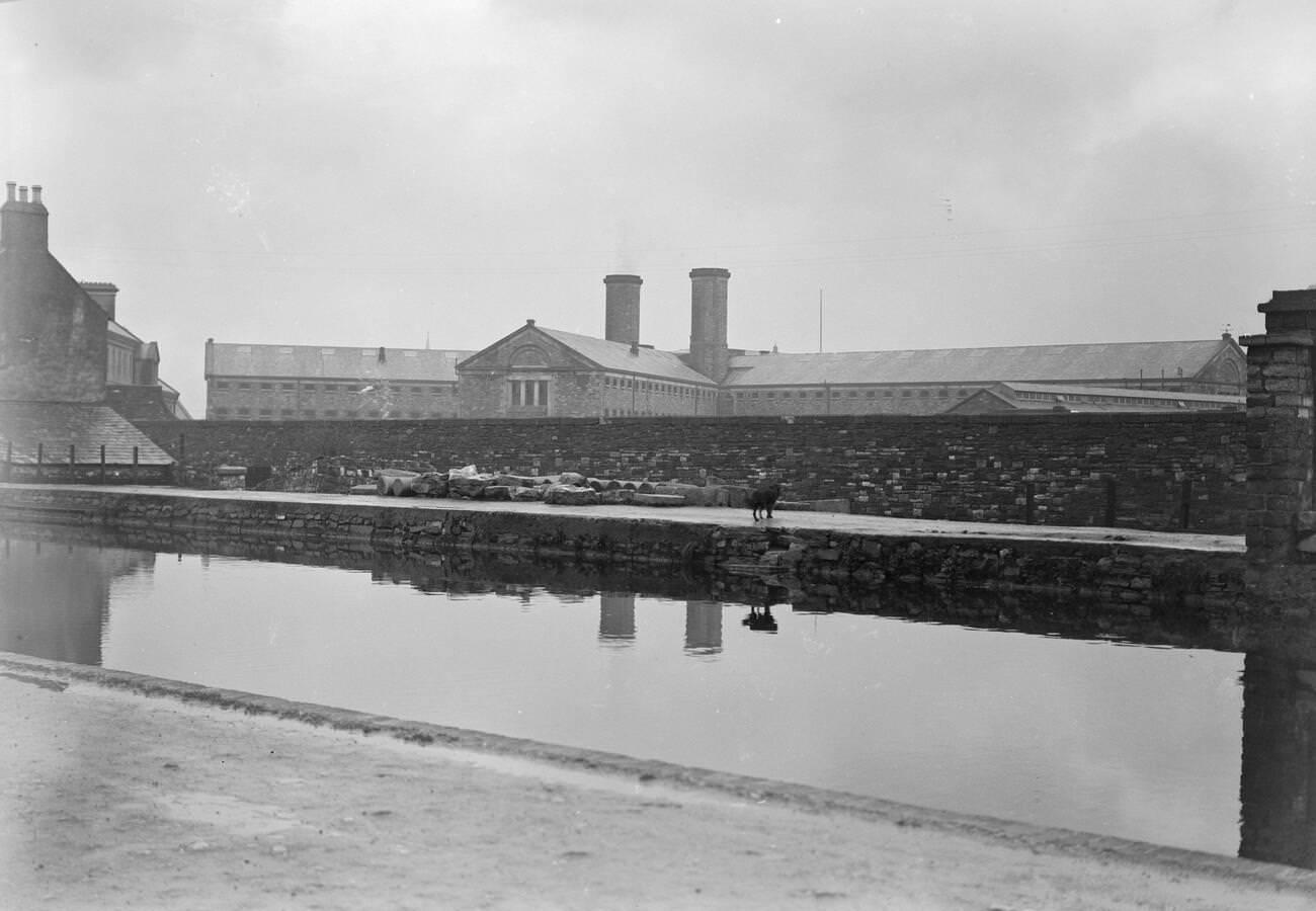 Mountjoy Prison, Dublin, 1920.
