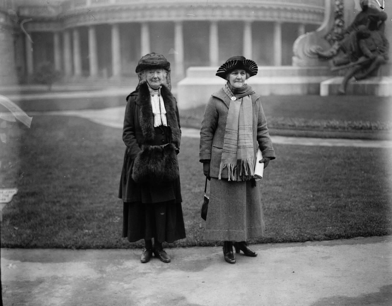 The first meeting of the Irish Free State Senate in Dublin with Mrs Stopford Green and Mrs Eileen Costello arriving, 1922.