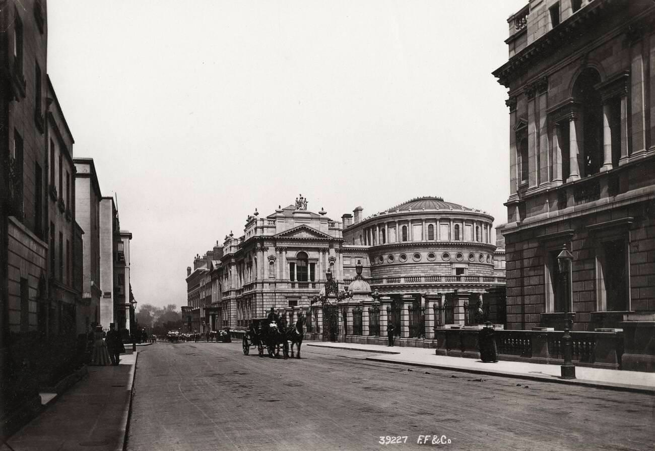 Kildare Street, Dublin, 1897