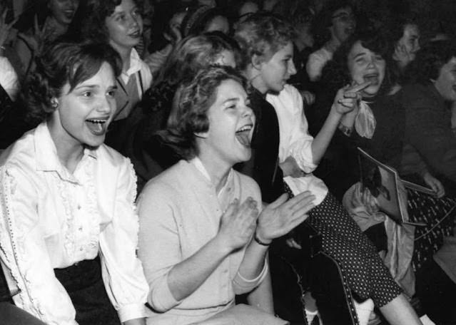 Collapsing, Crying, and Screaming: Teenage Fan Girls at Elvis Presley Concerts in the 1950s