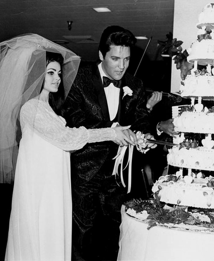 Fabulous Photos of Elvis and Priscilla Presley on Their Wedding Day on May 1, 1967