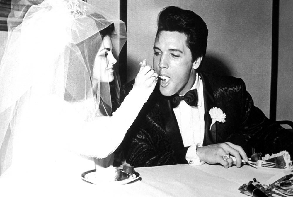 Fabulous Photos of Elvis and Priscilla Presley on Their Wedding Day on May 1, 1967