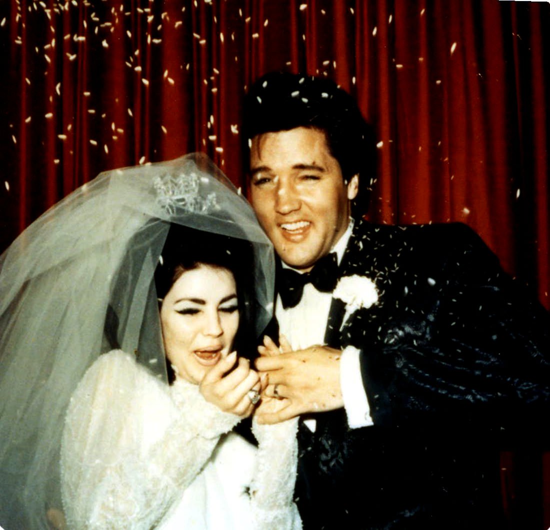 Fabulous Photos of Elvis and Priscilla Presley on Their Wedding Day on May 1, 1967