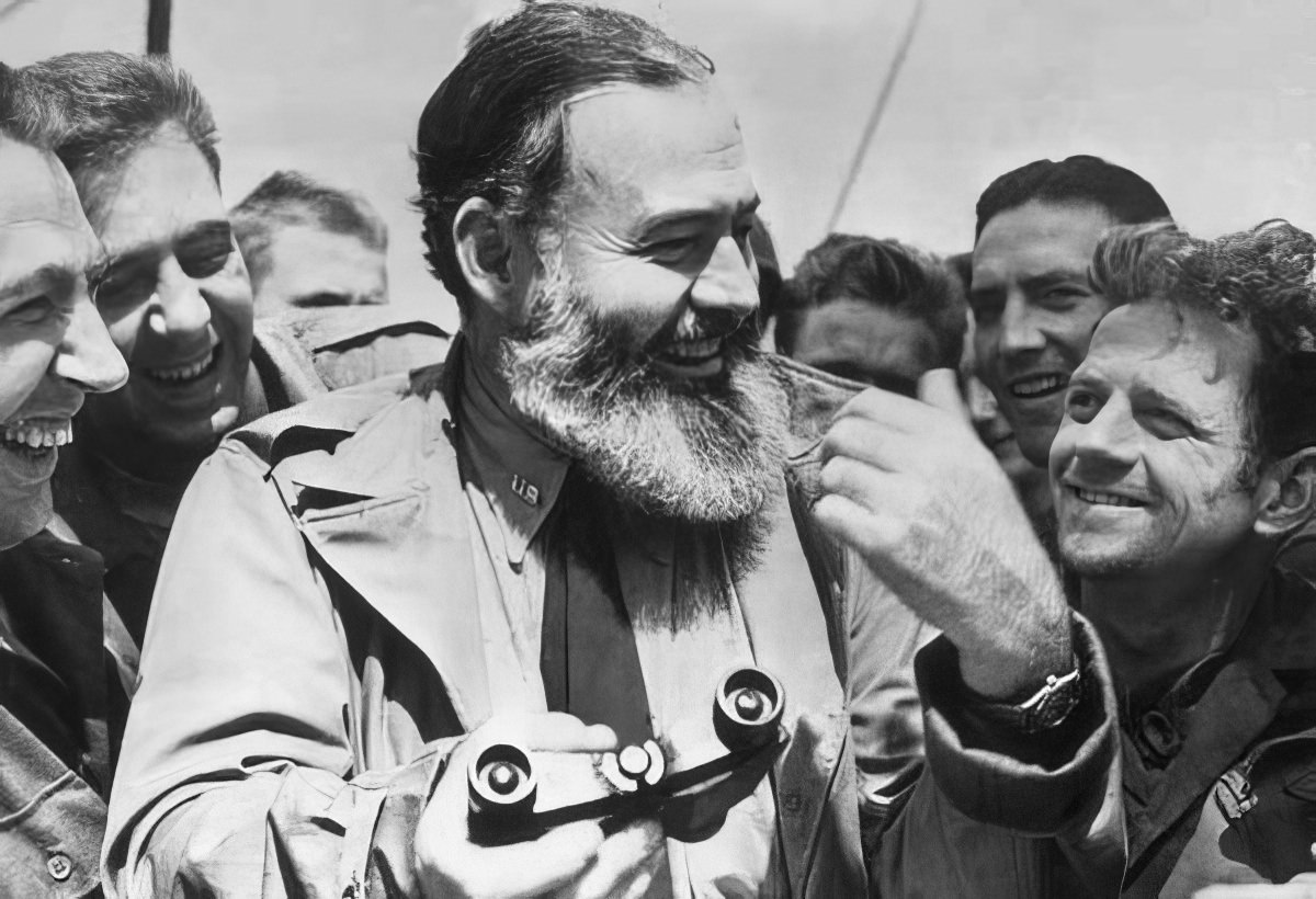 The Adventurous Life of Ernest Hemingway through these Amazing Historical Photos