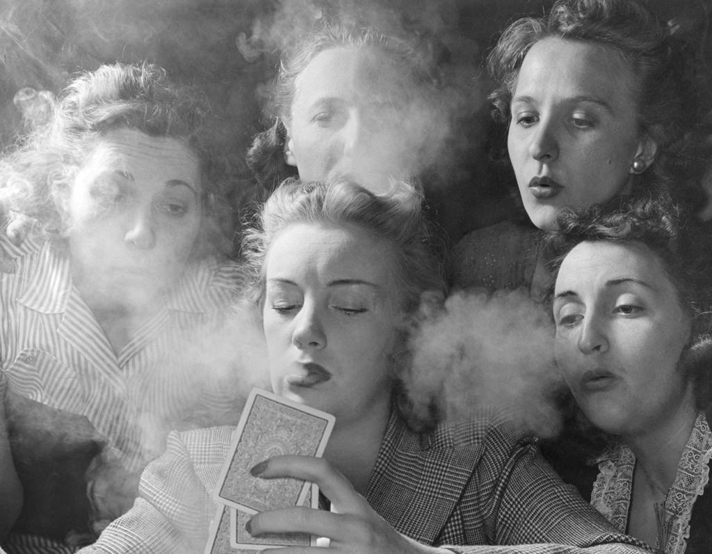 When a Group of GOP Women Got Together for an Old-Fashioned “Smoker” in Connecticut, 1941