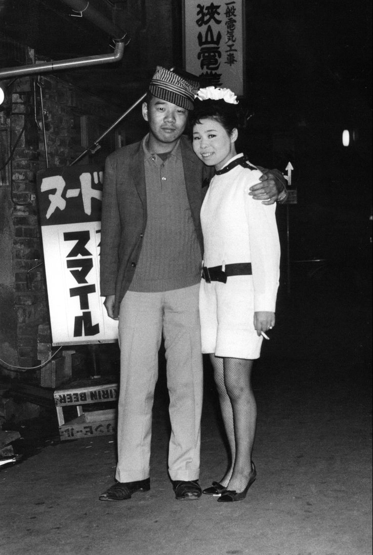 Gangs of Kabukicho, Tokyo in the 1960s and 1970s through the Lens of Watanabe