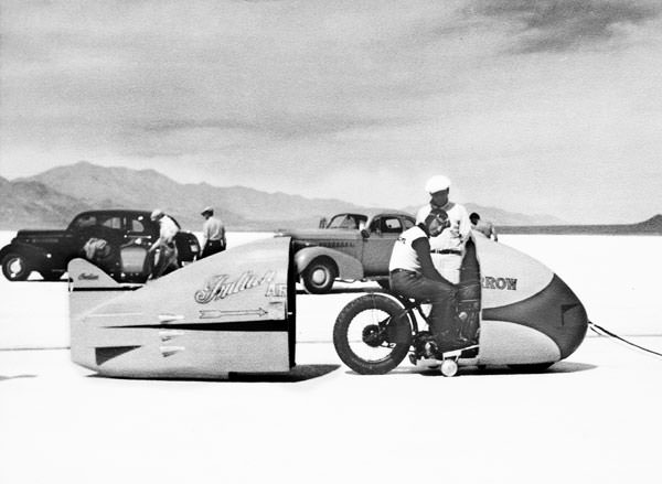 Hog Boys: Vintage Photos of The Harley-Davidson Racers Who Started It All