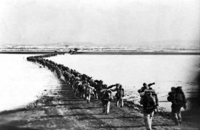 Chinese forces cross the Yalu River, 1950s.