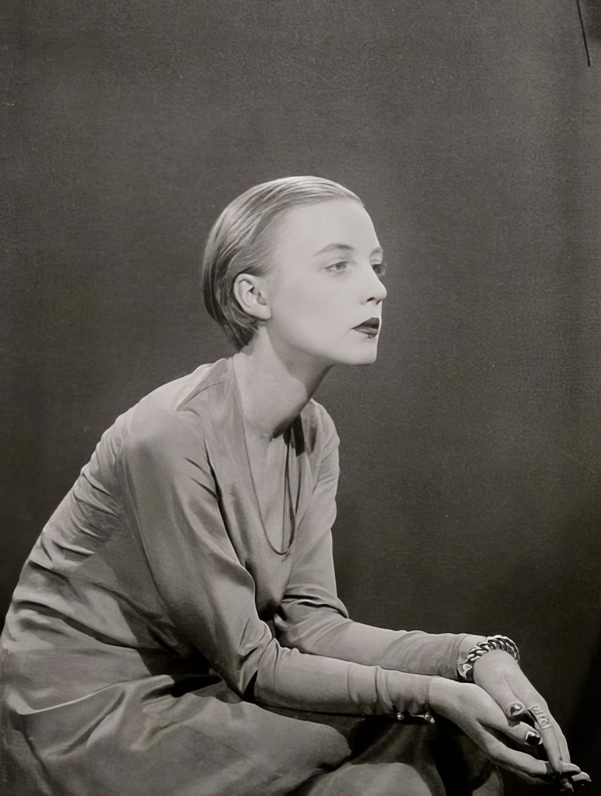 Karin van Leyden (Karin Elisabeth Kluth) Paris, circa 1929