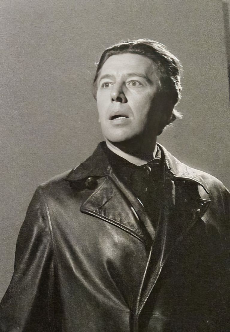 André Breton, Paris, circa 1928