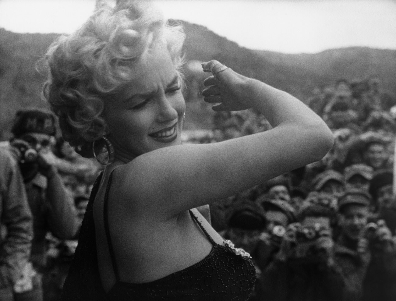 When Marilyn Monroe Visited Korea in 1954 to Entertain the U.S. Troops