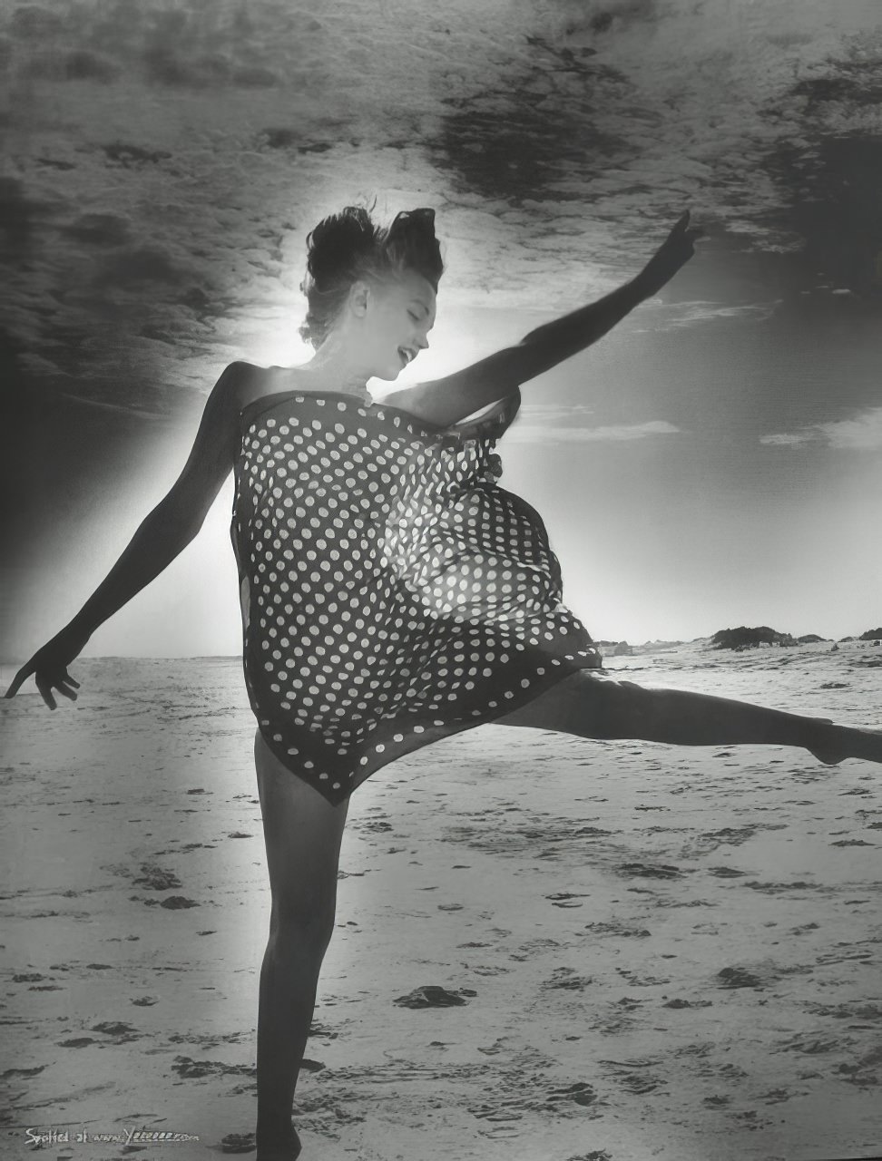 A Day at the Beach with 23-Year-Old Marilyn Monroe: Tobay Beach, in the Summer of 1949