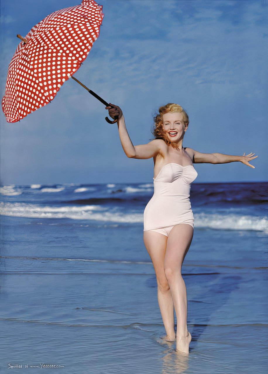 A Day at the Beach with 23-Year-Old Marilyn Monroe: Tobay Beach, in the Summer of 1949