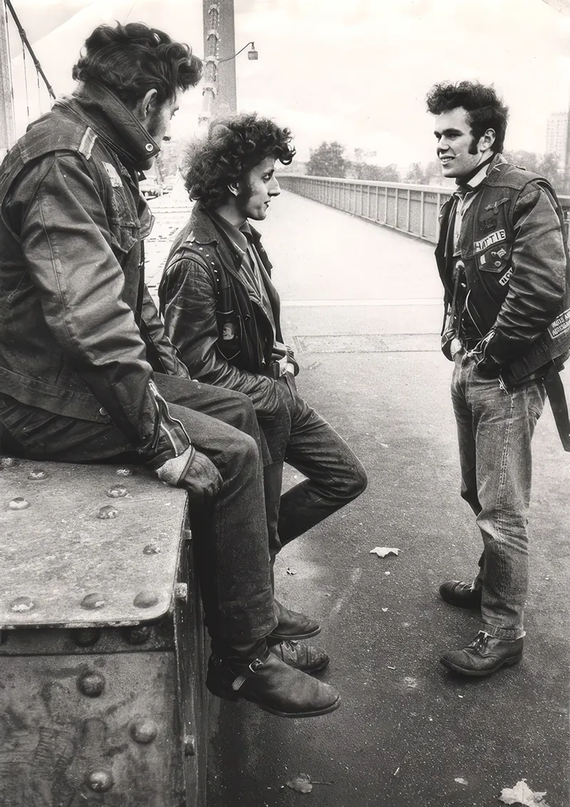 Three rockers on Chelsea Bridge.